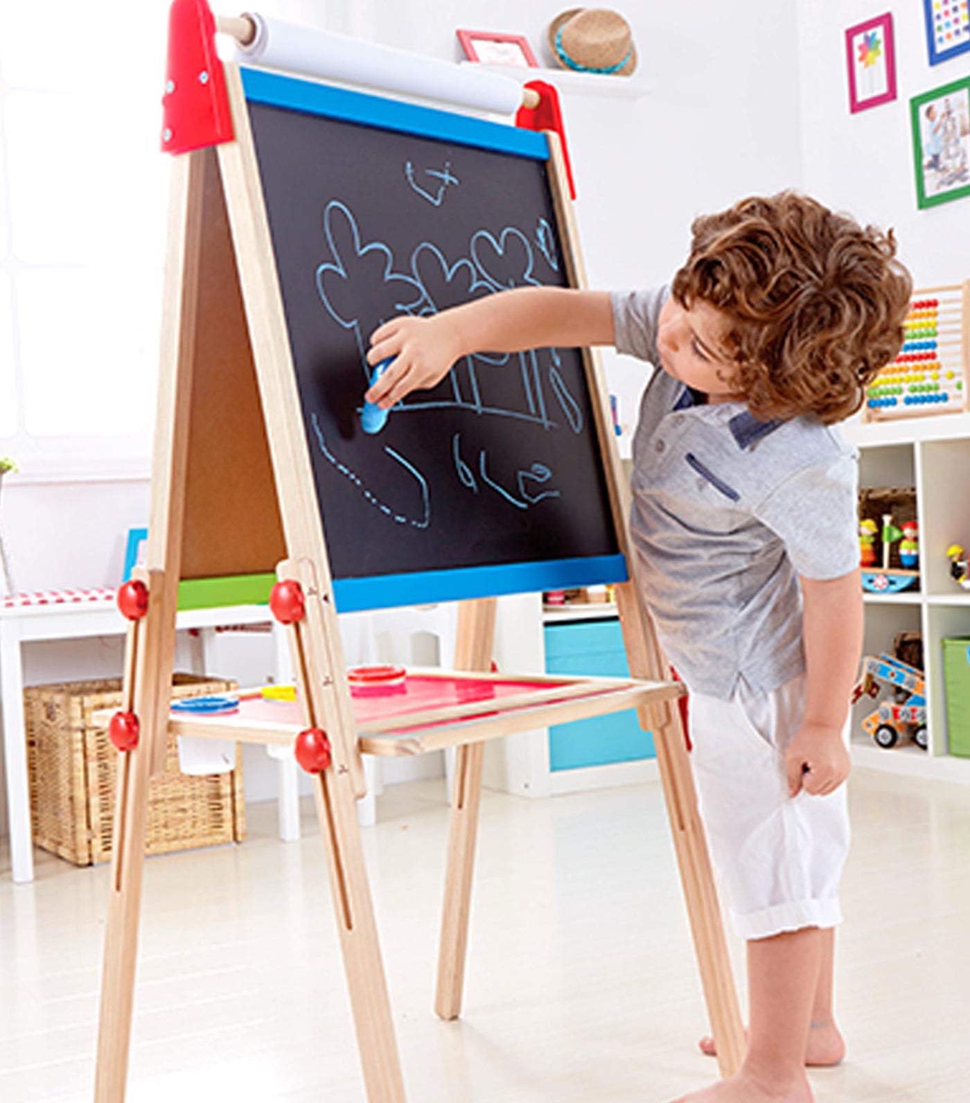 hape all-in-one easel