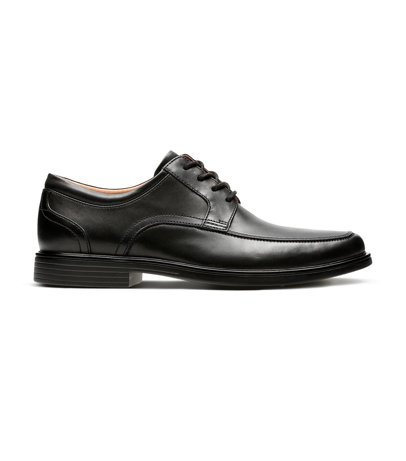 Clarks un hotsell kenneth black