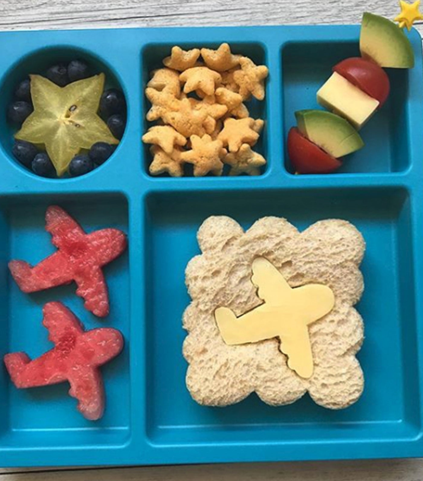 lunch punch sandwich cutter - transit