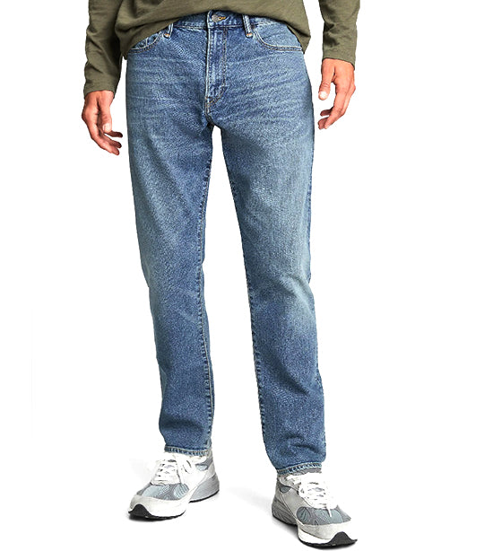 Straight Taper GapFlex Jeans with Washwell™ Medium Wash
