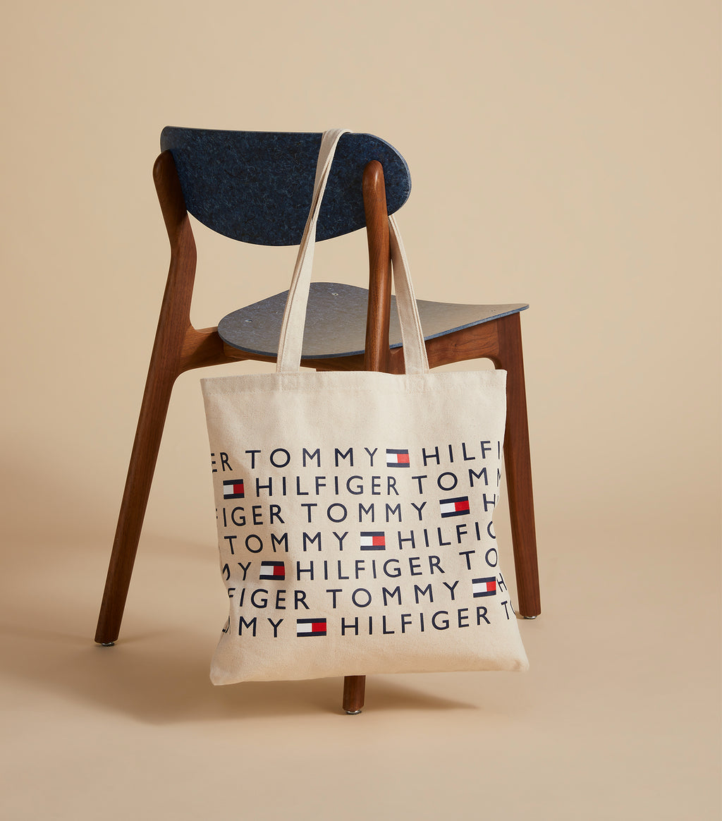 Tommy Hilfiger Free Logo Print Canvas Tote Bag Beige