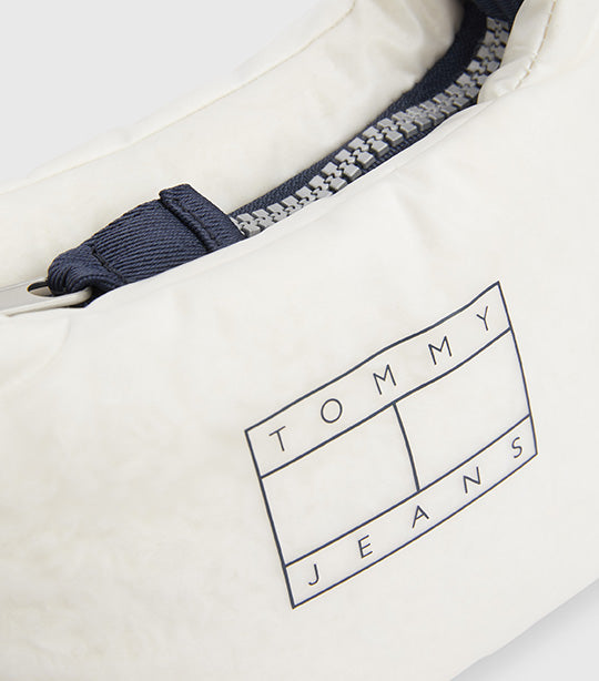 Tommy Hilfiger Heritage Pillow Shoulder Bag