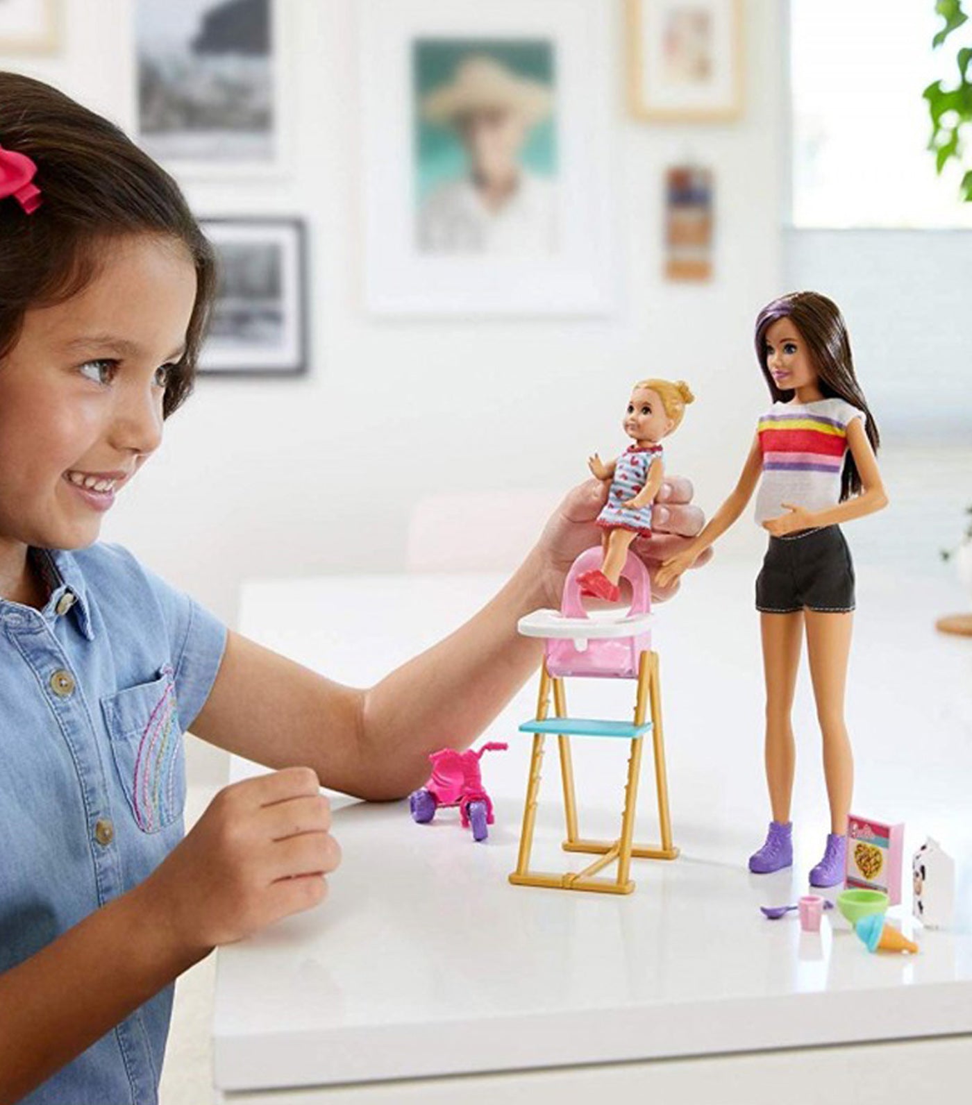 barbie® babysitters inc. playset feedingtime