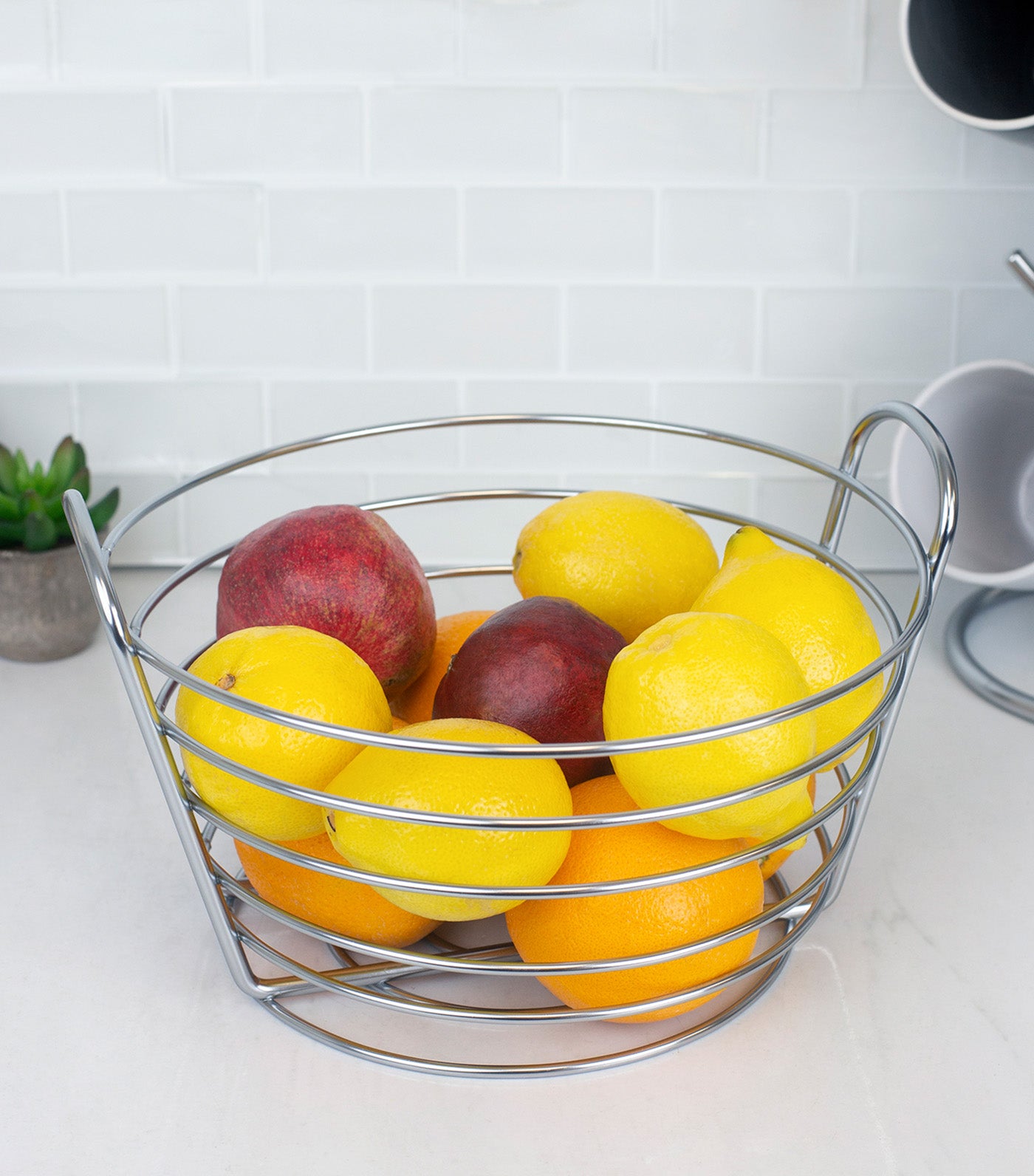 MakeRoom Fruit Basket