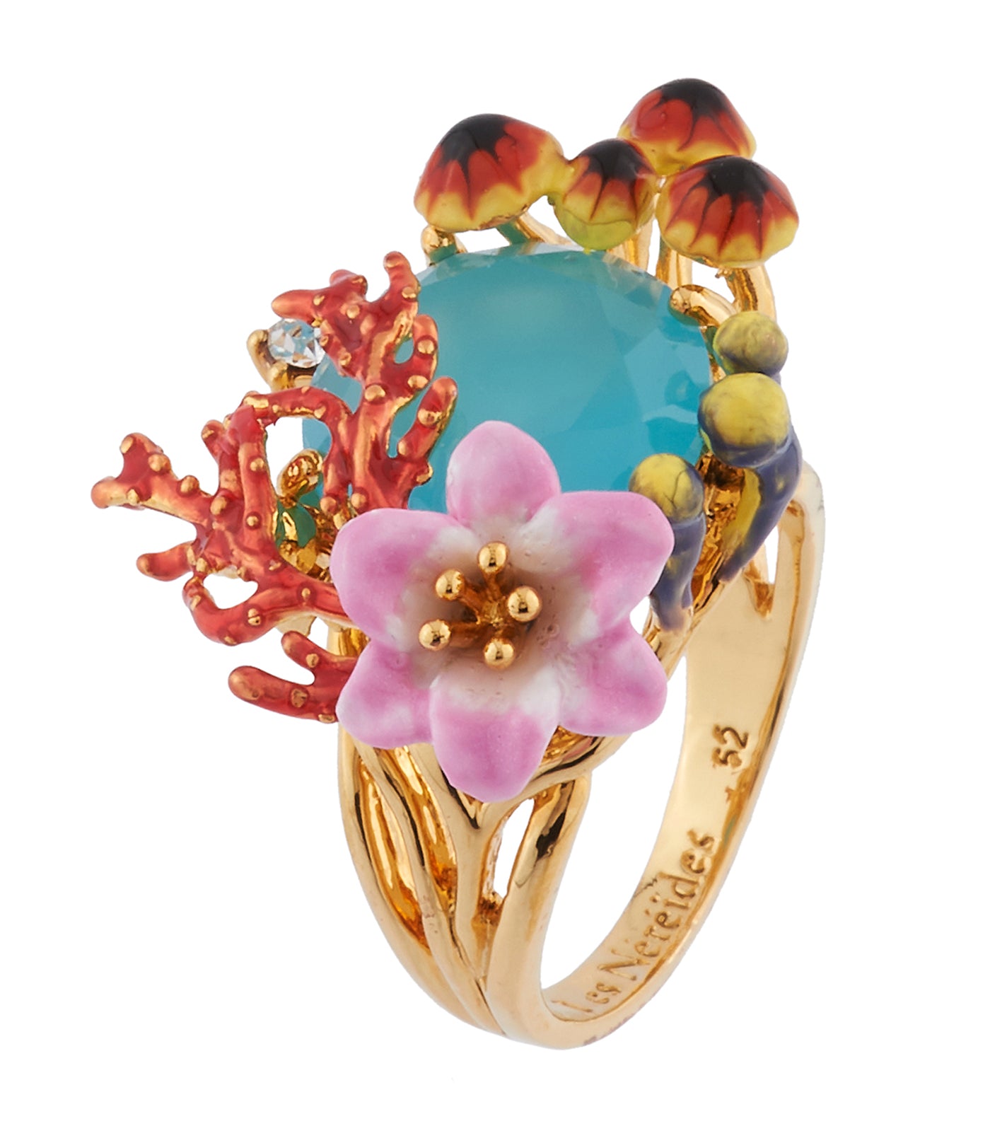 les néréides corals, aquatic mushrooms and flowers on faceted glass ring