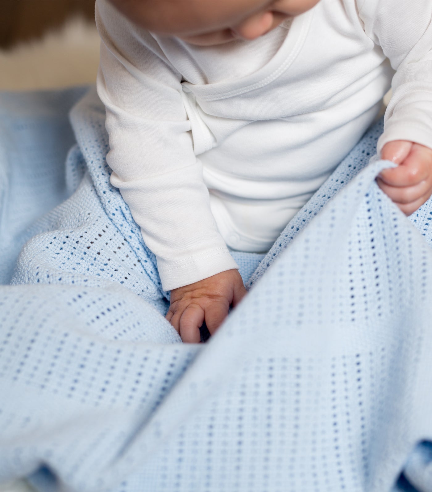 lulujo blue cellular cotton baby blanket