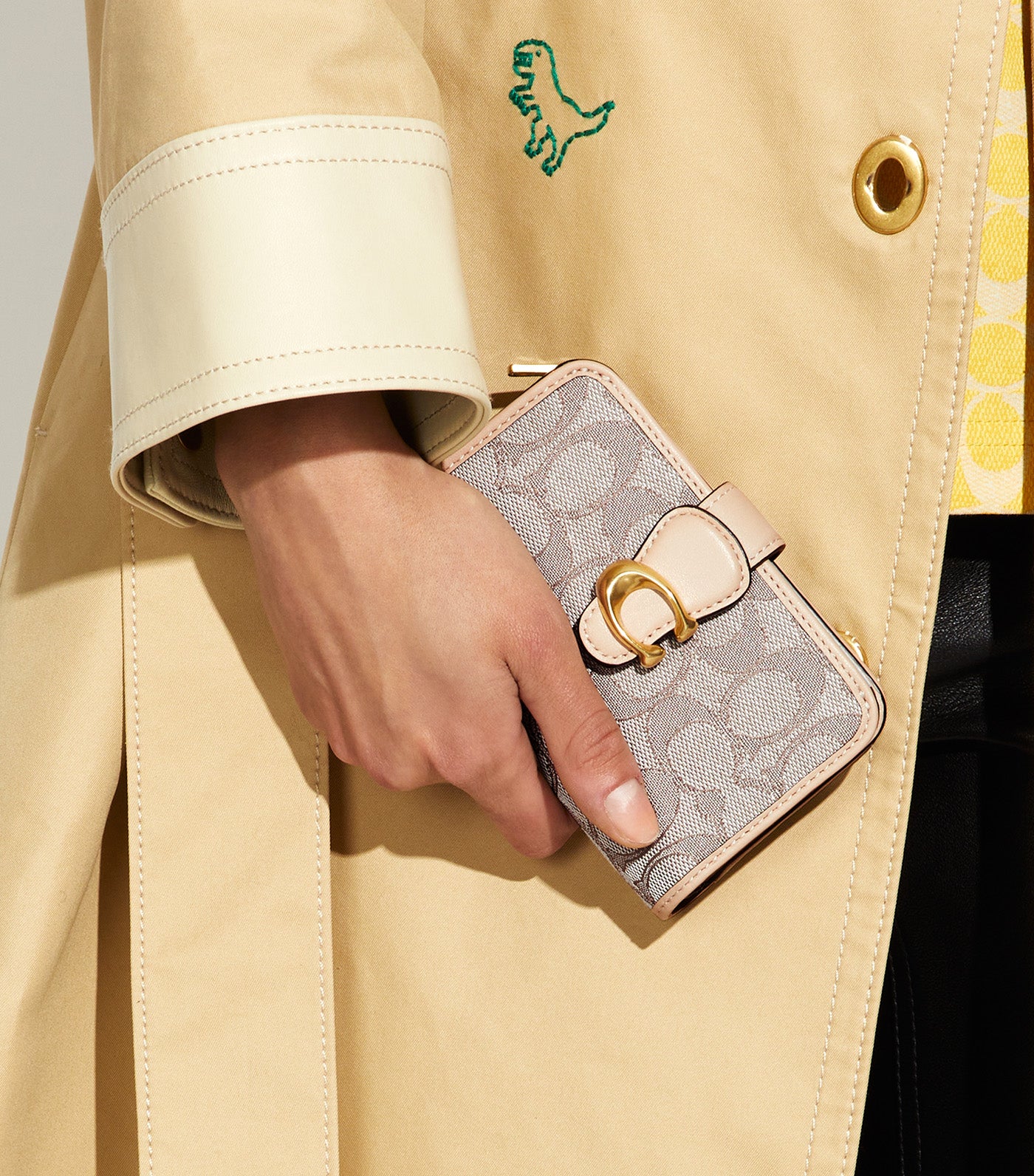 Coach stone ivory wallet Clearance