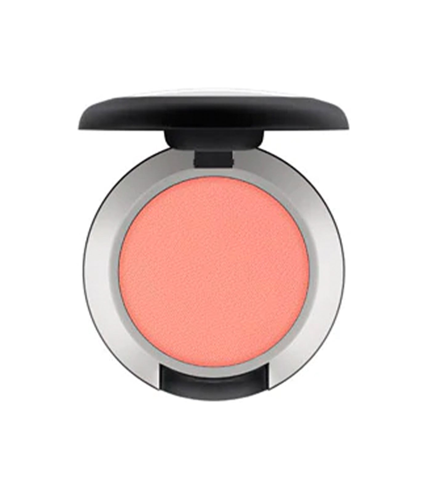 MAC Cosmetics strike a pose Powder Kiss Soft Matte Eye Shadow